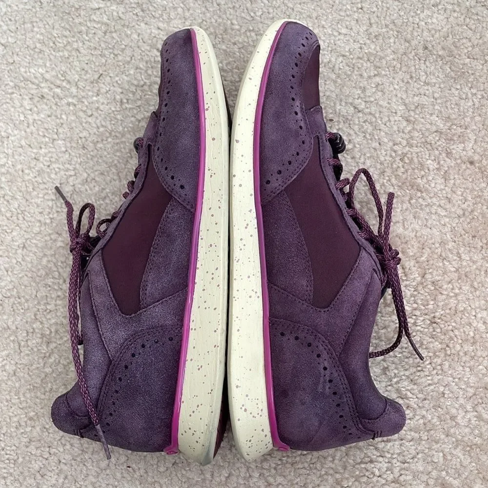 Clarks Sportswear Purple Leather Suede Brogue Sneakers - Women's Size 9.5